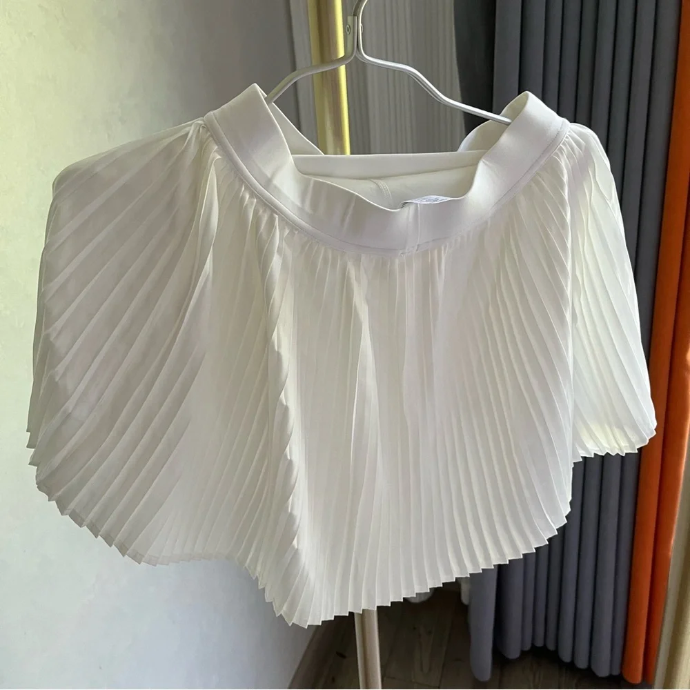 ALO Yoga Pleated Tennis Skirt (White)